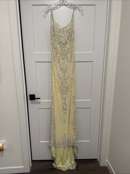 Sherri Hill Dresses & Skirts - Unique Sherri Hill Pale Yellow Beaded Slip Gow